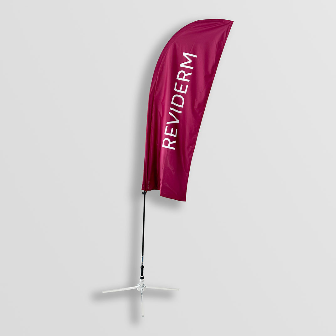 	Beachflag Haiflosse 3m (inkl. Gestell, Bodenkreuz und Wassersack)